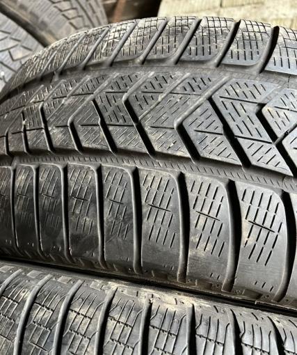 Pirelli Scorpion Winter 255/55 R18