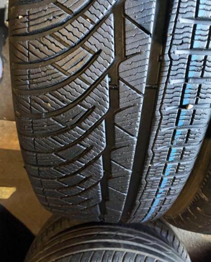 Michelin Pilot Alpin 4 225/45 R18