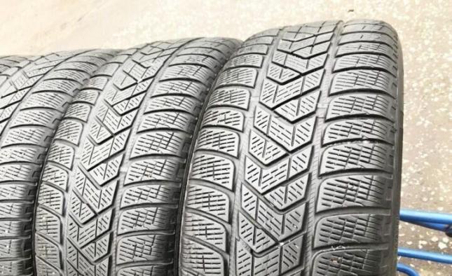 Pirelli Winter Sottozero 3 255/45 R19