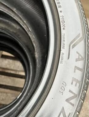 Bridgestone Alenza 001 275/50 R22