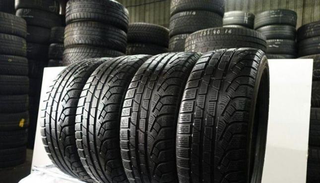 Pirelli Winter Sottozero 210 225/60 R17
