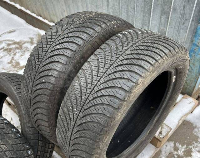 Goodyear Vector 4Seasons 205/55 R16
