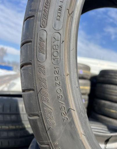 Michelin Pilot Super Sport 325/30 R21