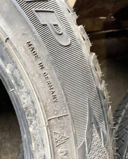 Goodyear Eagle Ultra Grip GW-3 185/60 R16