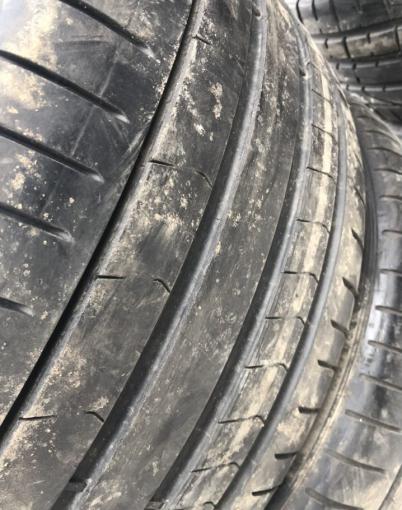 Pirelli P Zero PZ4 275/30 R20