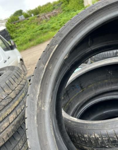 Pirelli P Zero PZ4 275/30 R21