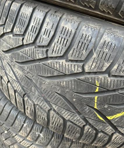 Nokian Tyres Hakkapeliitta R2 265/50 R20