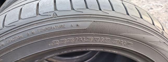 Dunlop SP Sport LM705 235/45 R18 W