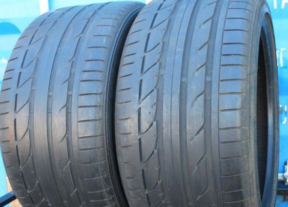 Bridgestone Potenza S001 235/40 R19