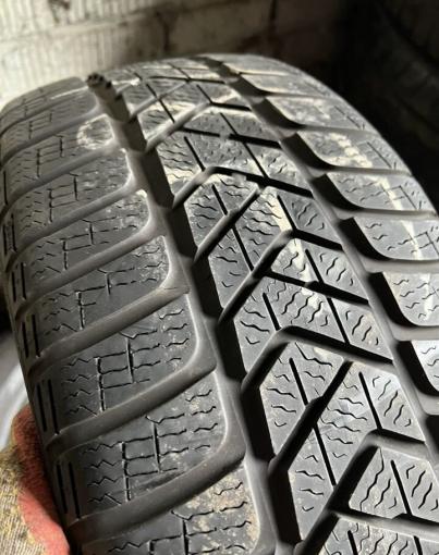 Pirelli Winter Sottozero 3 225/40 R18