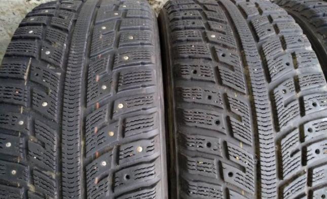 Kumho I&#39;Zen KW22 215/55 R17