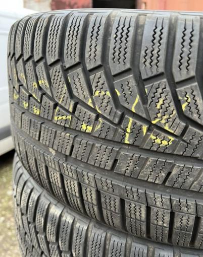 Hankook Winter I&#39;Cept Evo2 W320 235/45 R18