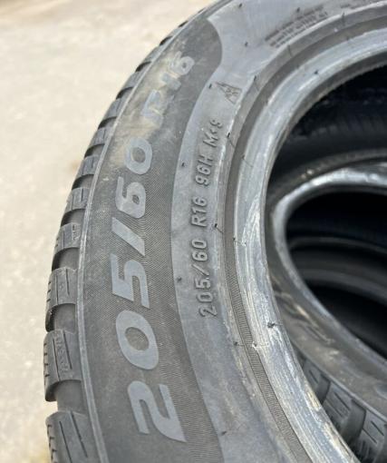 Pirelli Winter Sottozero 3 205/60 R16