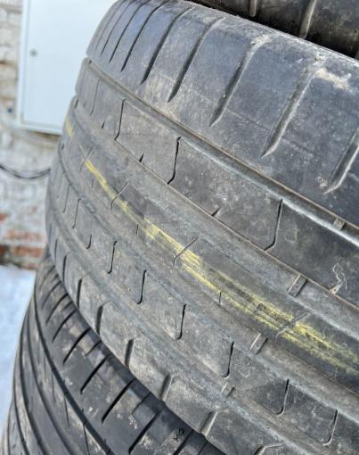 Pirelli P Zero PZ4 255/40 R21