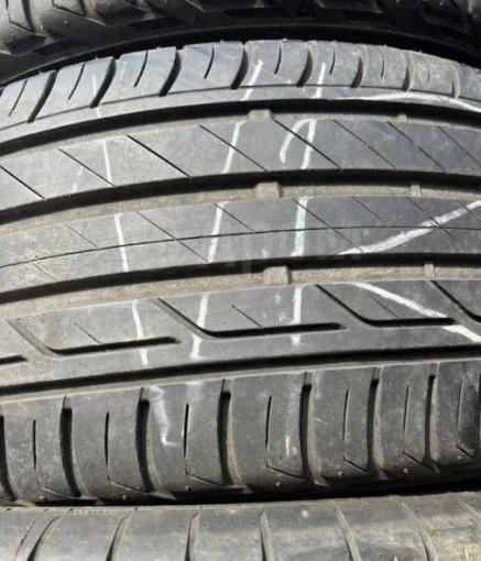 Bridgestone Turanza T001 225/40 R18