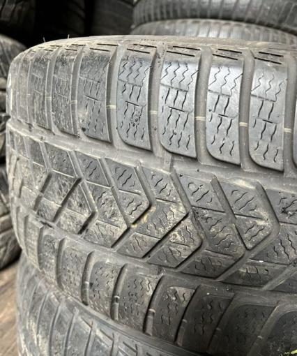 Pirelli Winter Sottozero 3 245/40 R18