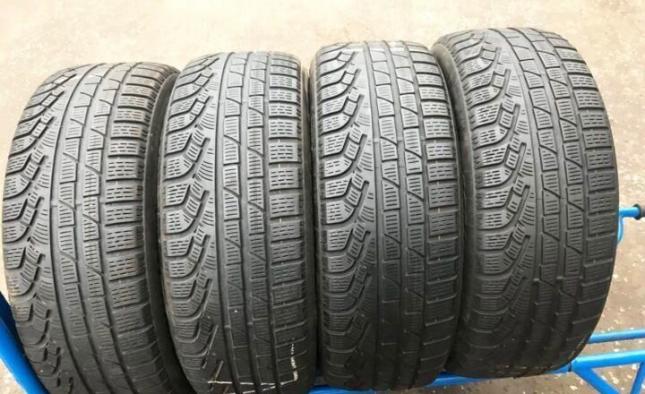 Pirelli Winter Sottozero II 205/65 R17