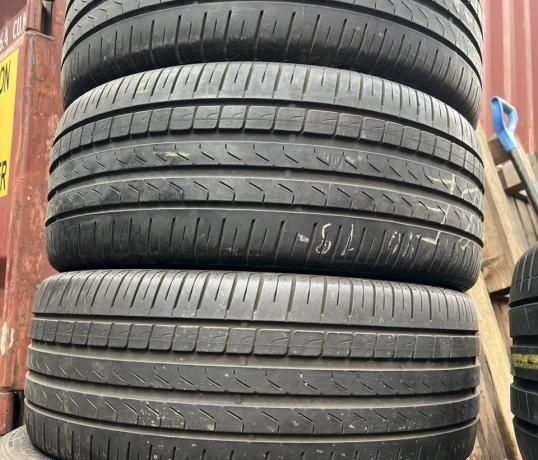 Pirelli Cinturato P7 235/40 R19