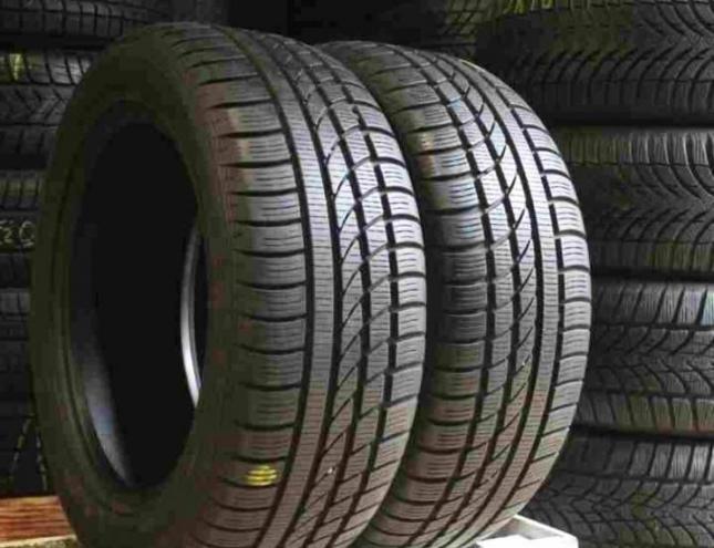 Hankook IceBear W300 215/60 R16