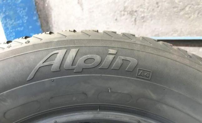 Michelin Alpin 4 195/55 R16