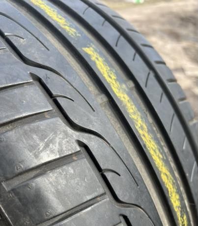 Dunlop Sport Maxx RT 225/40 R18