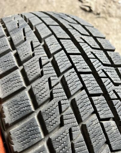 Bridgestone Blizzak Revo1 225/45 R17