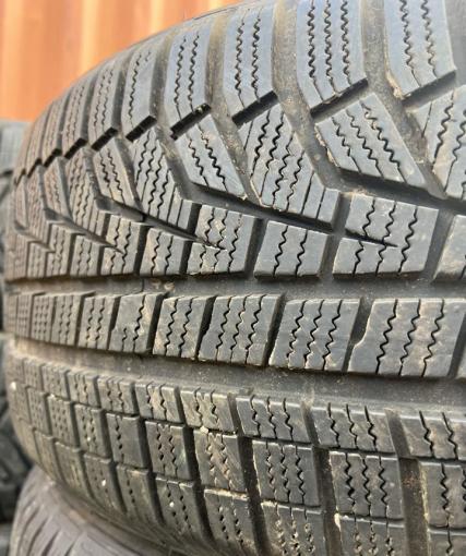 Hankook Winter I&#39;Cept Evo2 W320B 225/50 R17