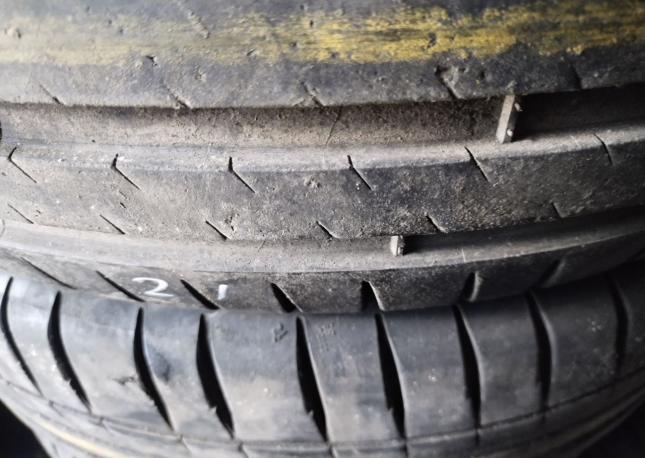 Michelin Pilot Sport 4 215/55 R17