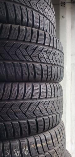 Pirelli Winter Sottozero 3 215/50 R18 W