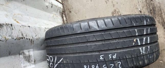 Michelin Pilot Sport 3 225/40 R18