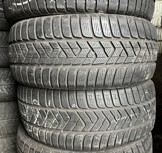 Pirelli Winter Sottozero 3 225/40 R18