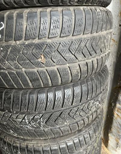 Pirelli Winter Sottozero 3 245/45 R18