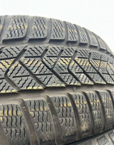 Pirelli Winter Sottozero 3 225/40 R19
