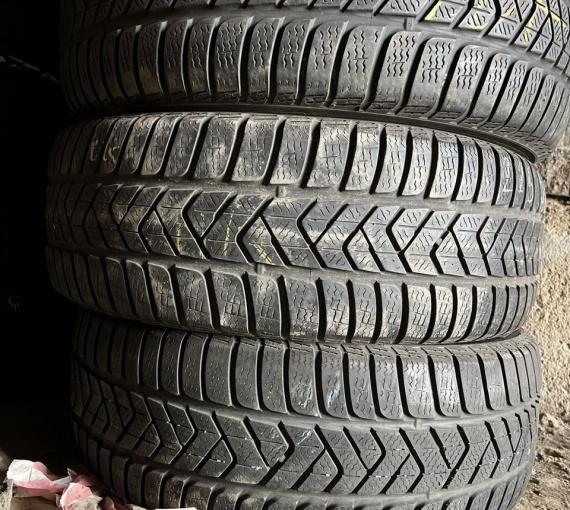 Pirelli Winter Sottozero 3 225/50 R17