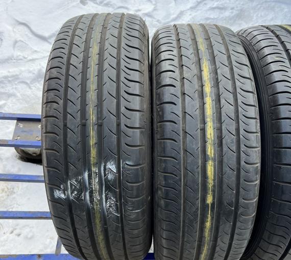 Dunlop SP Sport Maxx 050 225/60 R18