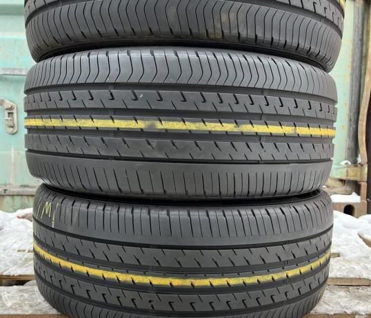 Dunlop Veuro VE303 225/55 R18