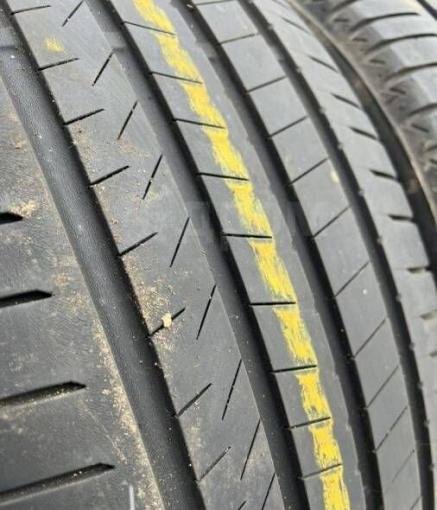 Bridgestone Alenza 001 285/45 R22