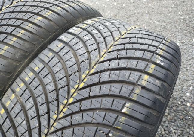 Goodyear Vector 4Seasons Gen-3 255/40 R20
