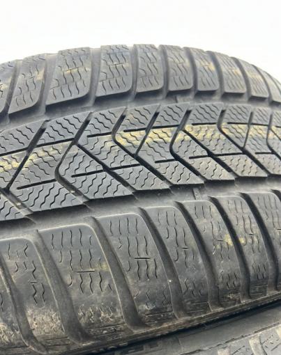 Pirelli Winter Sottozero 3 245/40 R19