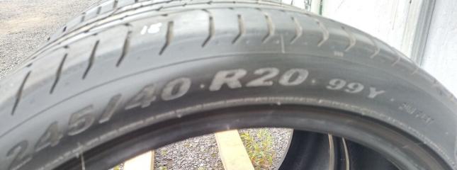 Pirelli P Zero 245/40 R20 Y