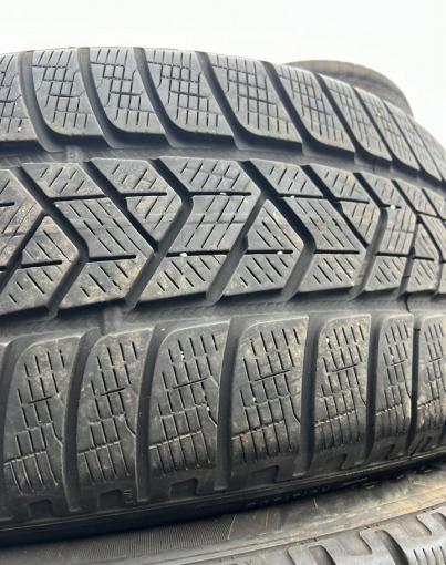 Pirelli Scorpion Winter 235/50 R19