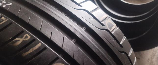 Dunlop SP Sport Maxx RT 225/40 R18