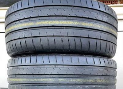 Michelin Pilot Sport 4 S 235/35 R20