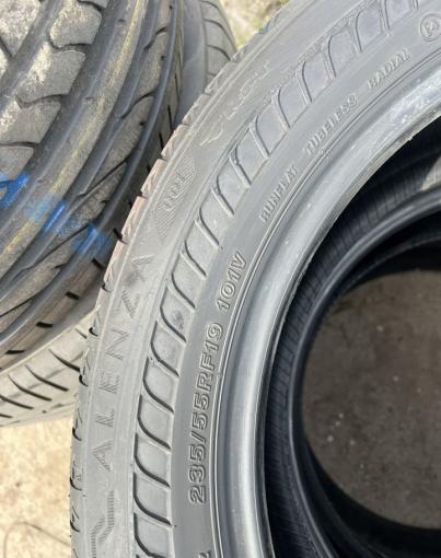 Bridgestone Alenza 001 235/55 R19