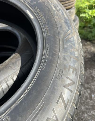 Bridgestone Alenza 001 225/65 R17