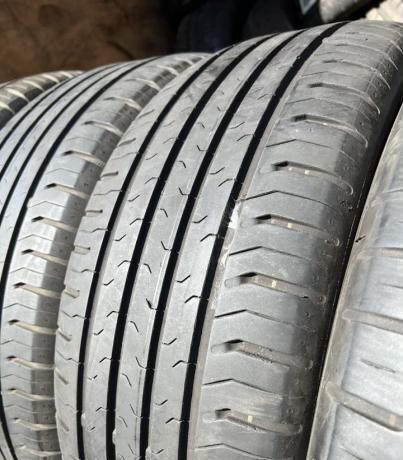 Continental ContiEcoContact 5 215/60 R17