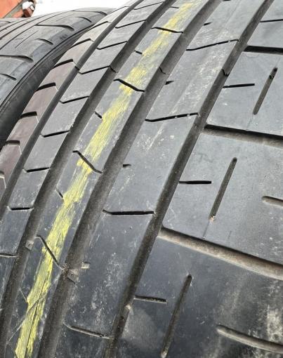 Pirelli P Zero PZ4 235/35 R19