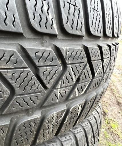 Pirelli Winter Sottozero 3 225/50 R17
