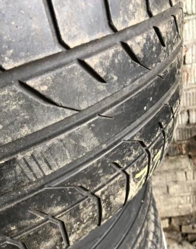 Dunlop SP QuattroMaxx 275/40 R22