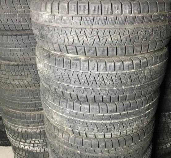 Pirelli Ice Asimmetrico Plus 245/40 R18